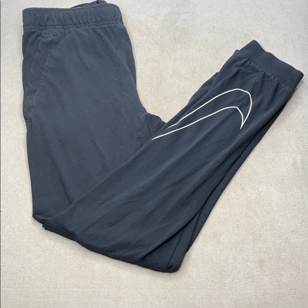 Nike jogger pants size small